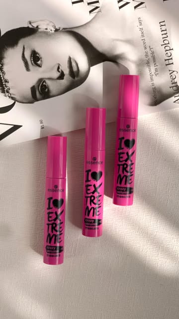 ریمل اسنس مدل Crazy Volume